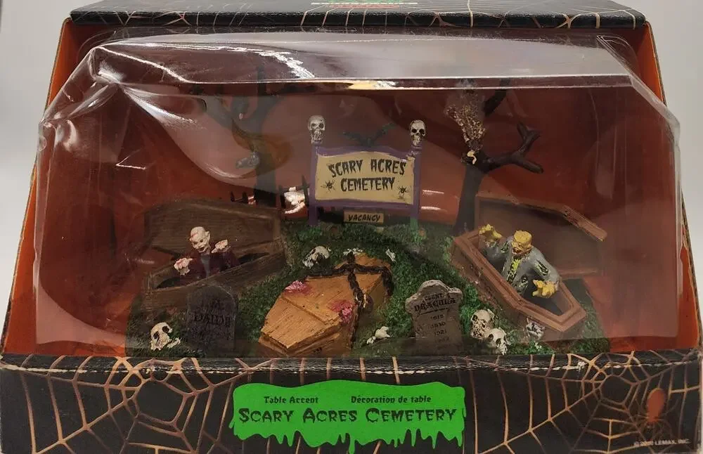 Lemax Spooky Town Scary Acres Cemetary 2010 Halloween Table Accent #03802